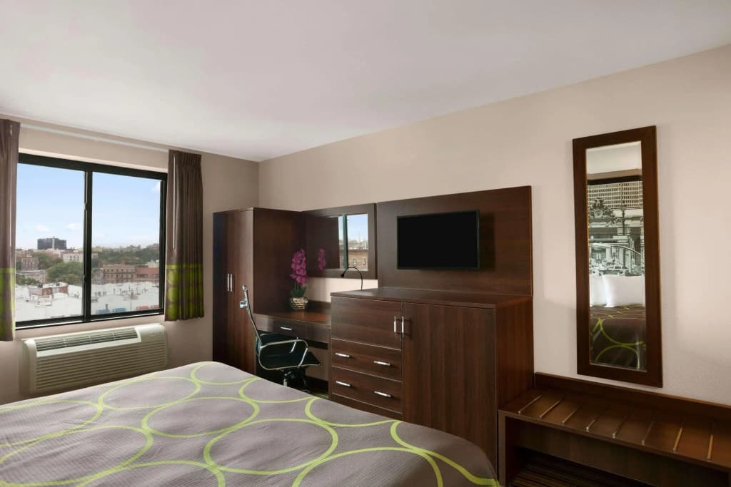 Super 8 By Wyndham Bronx - photo 7