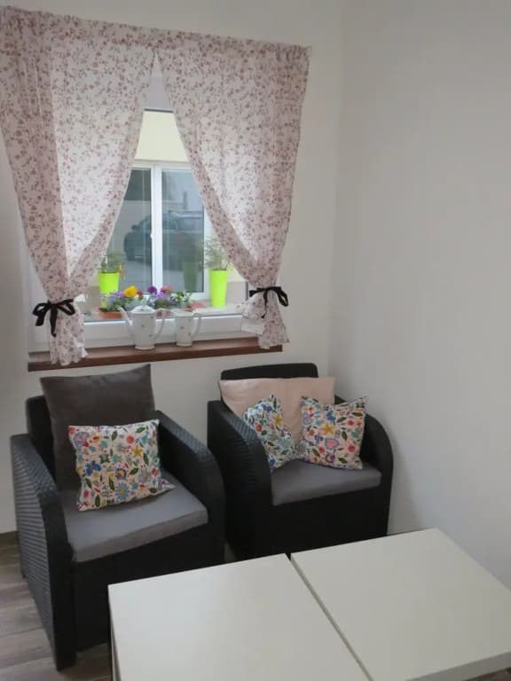 Rivendell Apartments - photo 11