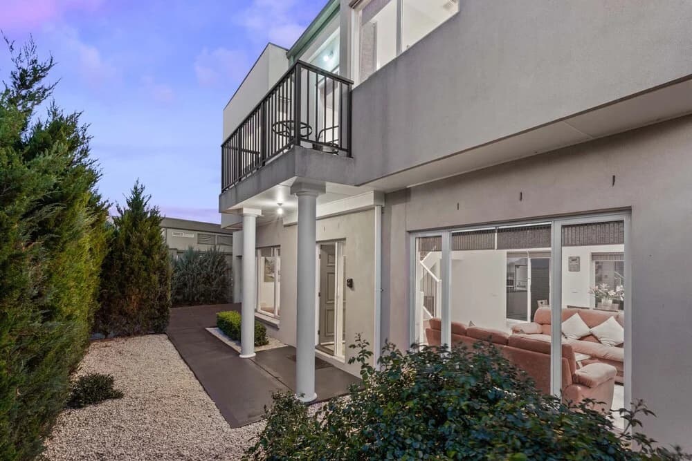 City Condo - Melbourne - photo 18