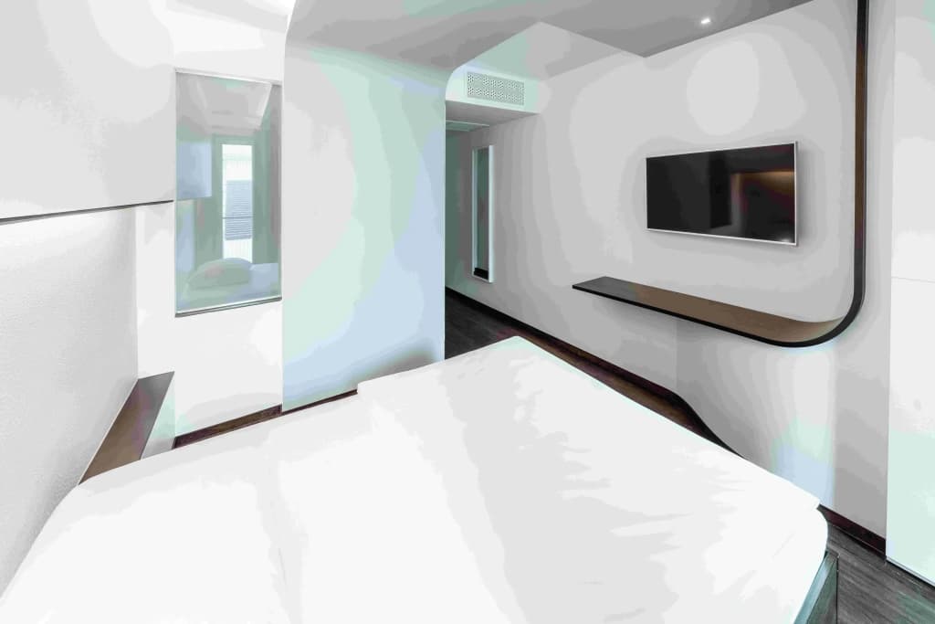 Hotel Q - photo 2
