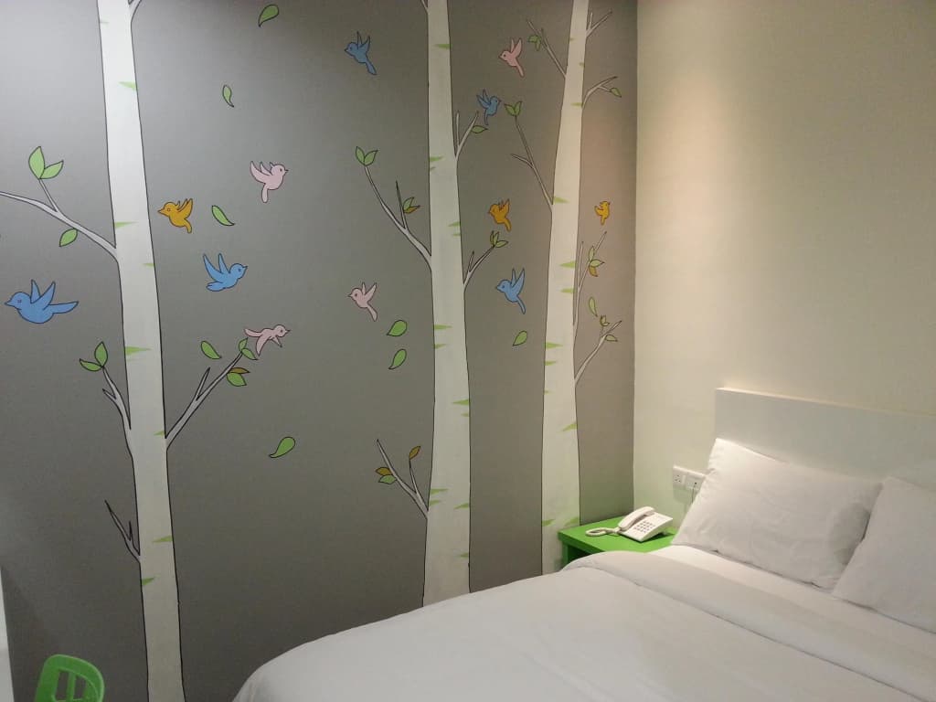Hotel Strawberry Fields - photo 3