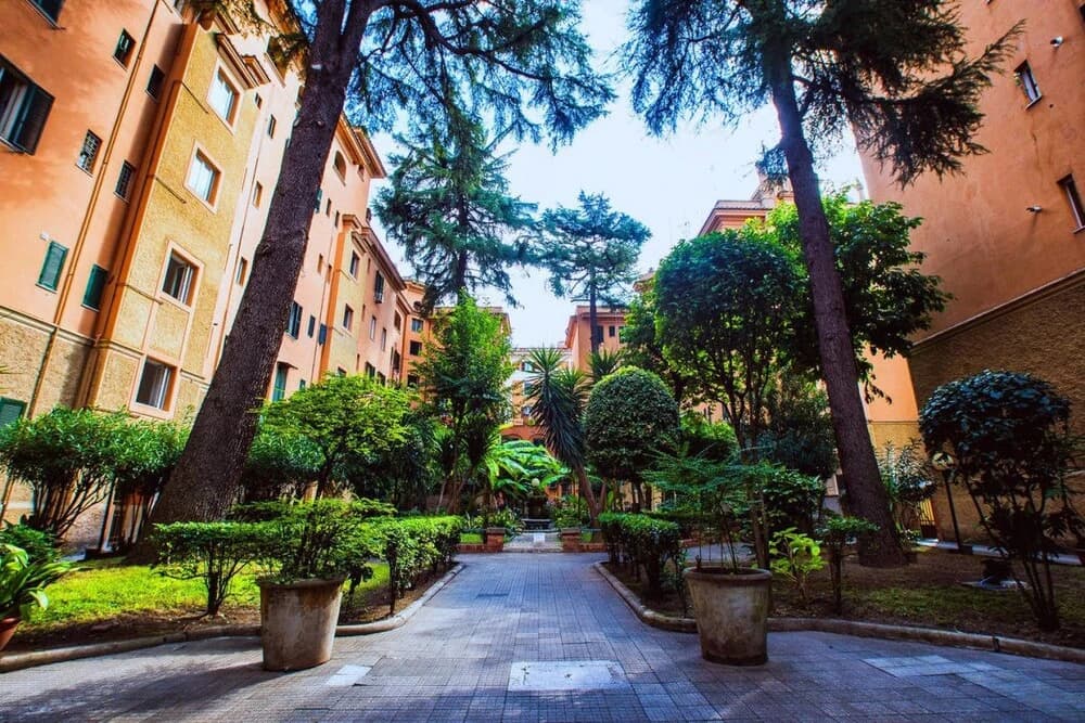 Romantic Flat With Large Terrace Close to S. Peter - photo 11