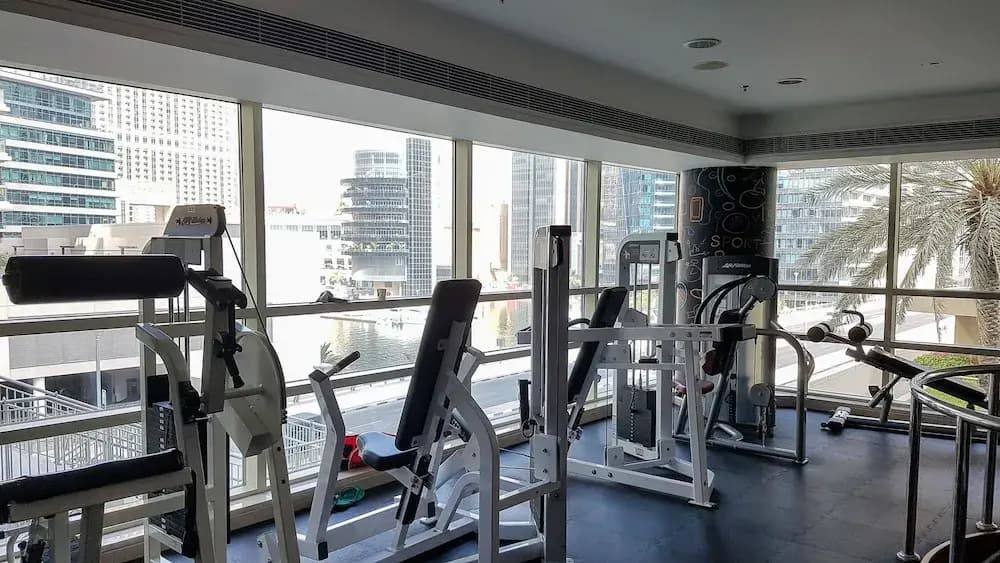 Chic 1BR Oasis in the Heart of Dubai Marina - photo 13