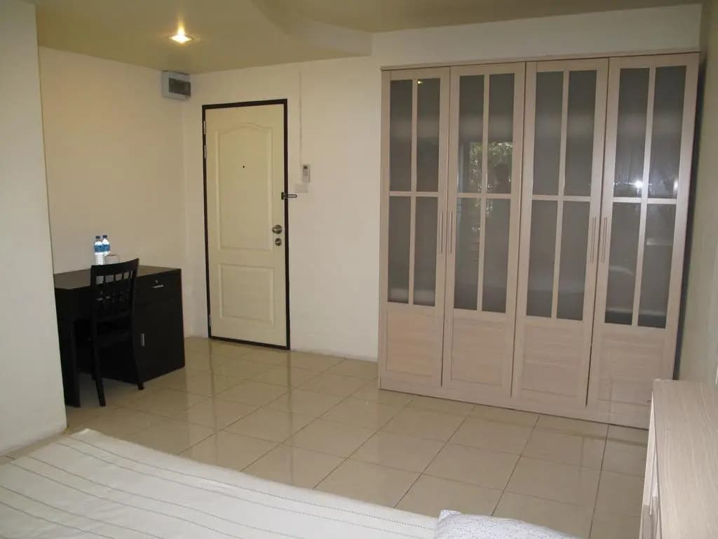 Grand View Condominia - photo 2