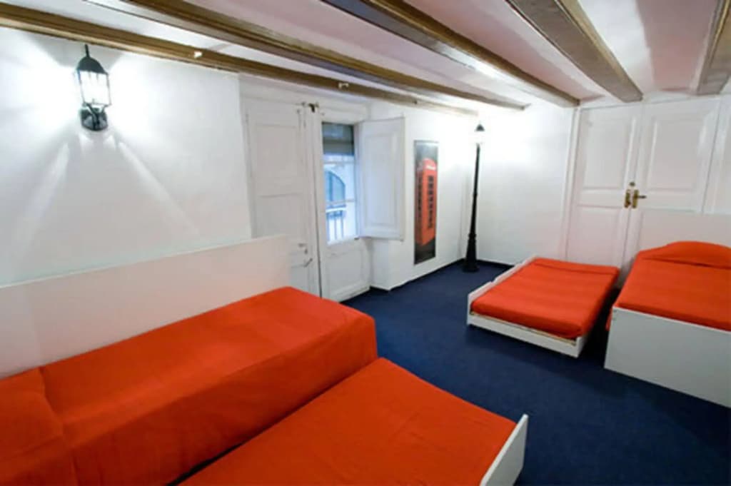 Palace Guesthouse - photo 7