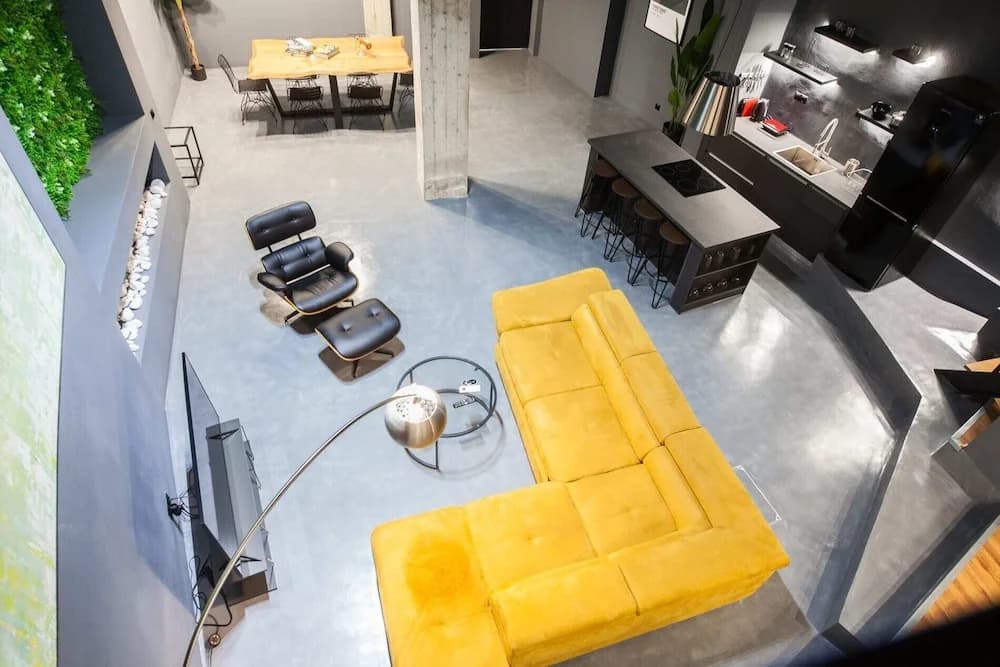 Modern Industrial Apt In Neos Kosmos - photo 1