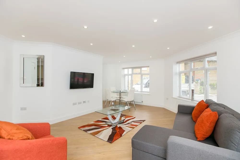 Hounslow Foundry House - photo 6