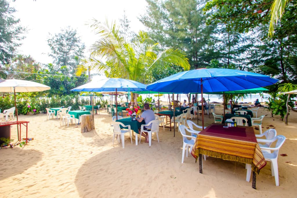 Naiyang Discovery Beach Resort - photo 16