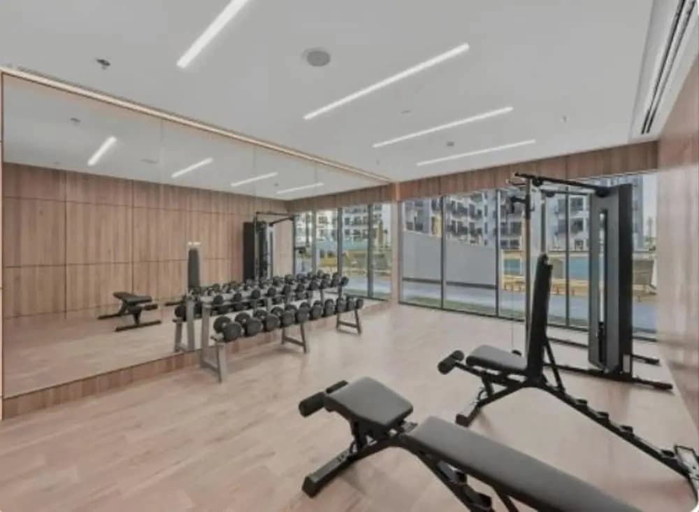 Modern Studio with Premium Amenities - photo 8