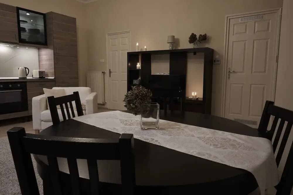 Károlyi Garden Apartment - photo 14