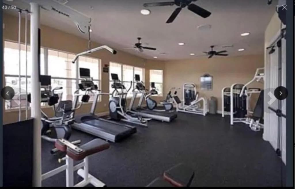 Executive 3 Bedroom Villa at Universal - photo 16