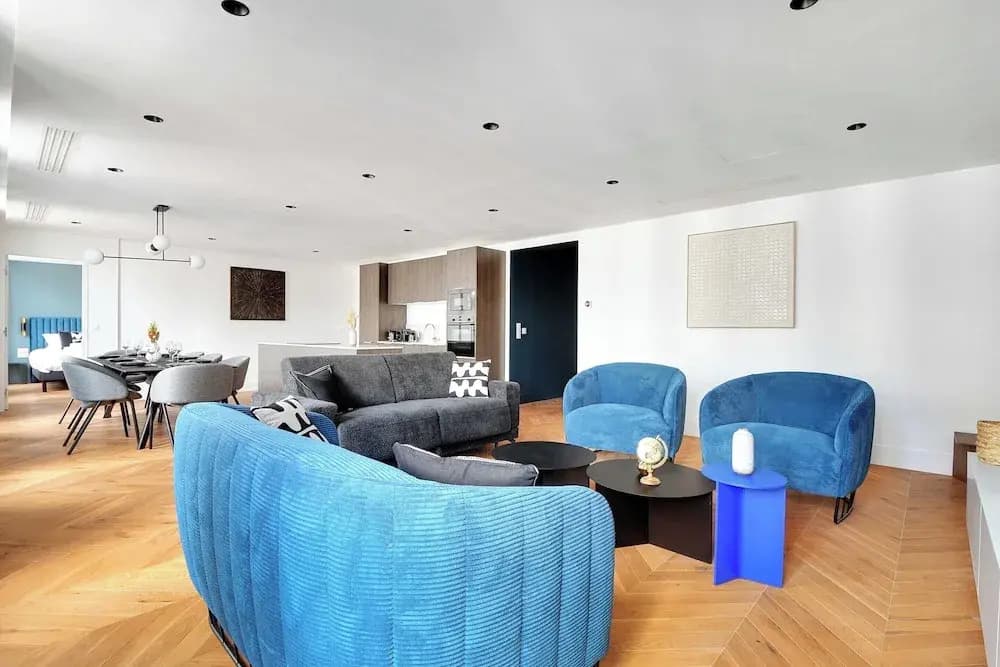 Apartment for 8 People in Madeleine - photo 10