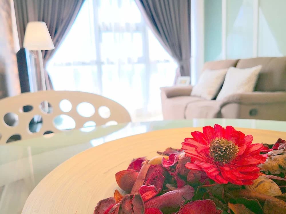 The Robertson by Homes Asian - photo 10