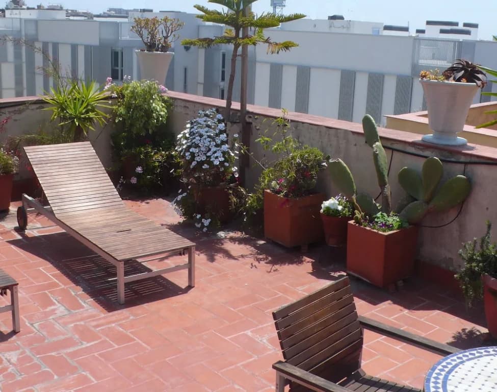 Avenida Apartments Pintor 4 - photo 4