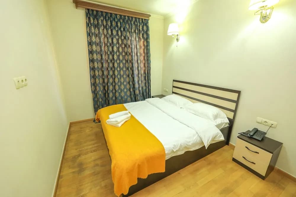 Eurasia Bridge Hotel - photo 3