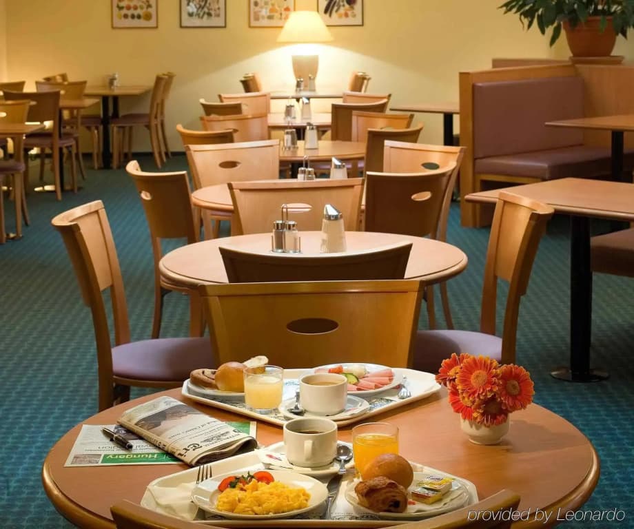 ibis Budapest Centrum - photo 20
