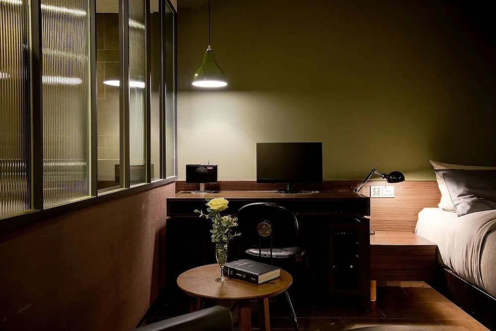 Nineth Hotel - photo 3