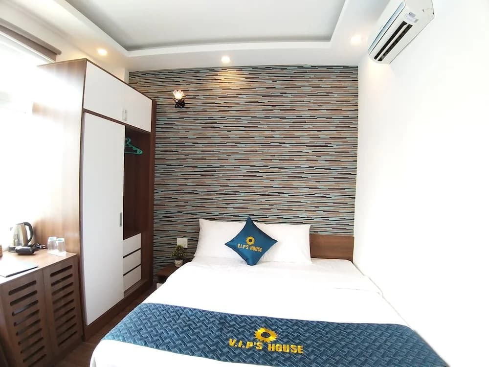 V.I.P's House 2 - photo 6