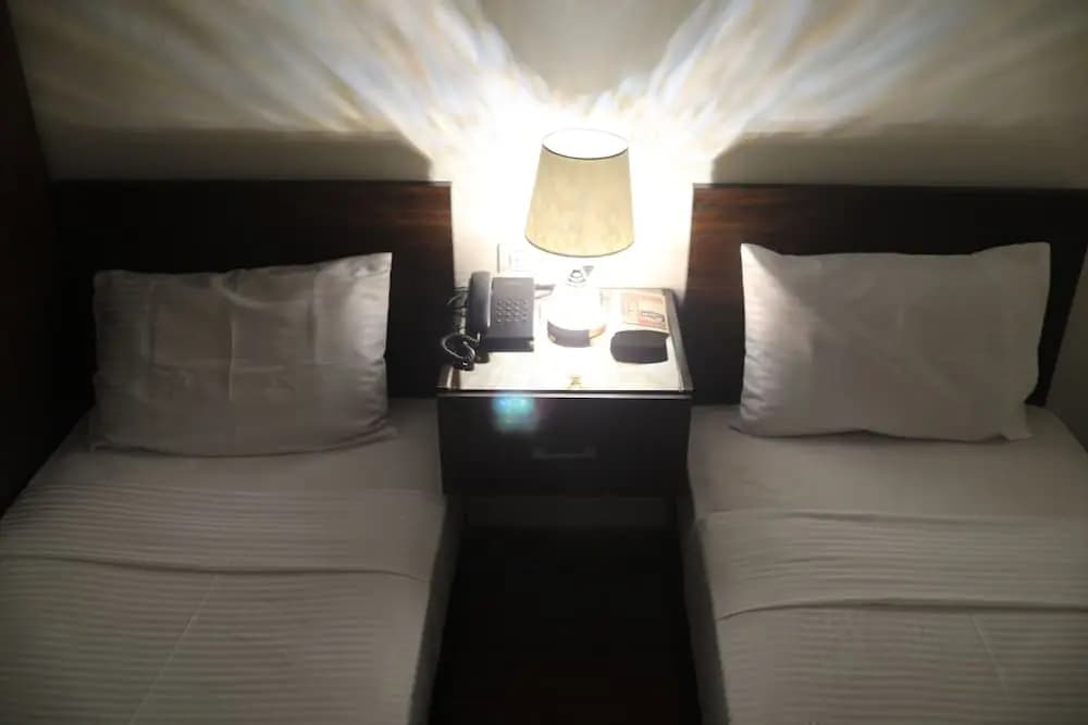 New Midtown Hotel - photo 5