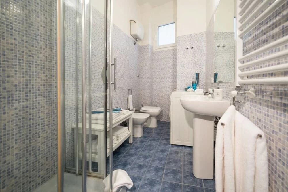 New Elegant Flat With Terrace - photo 9