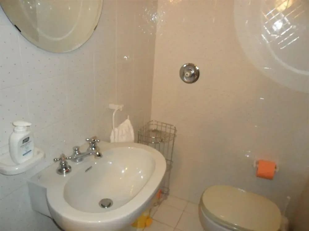 Sunny Venice Apartment - photo 3