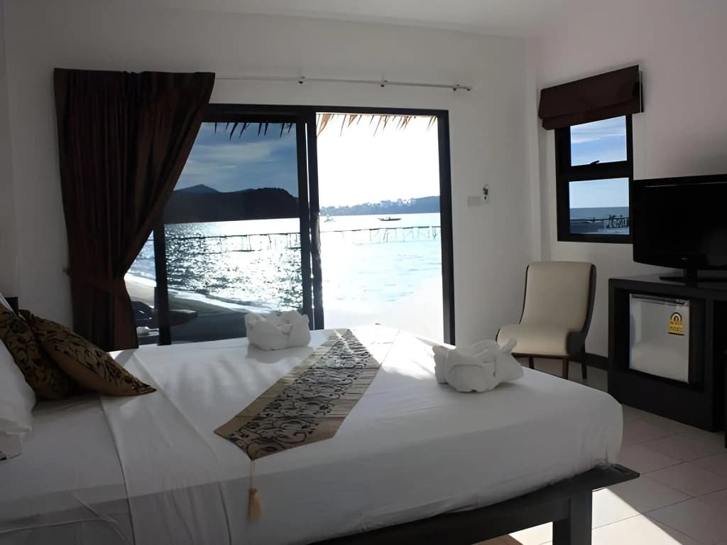 Samui Pier Beach Front Resort - photo 3