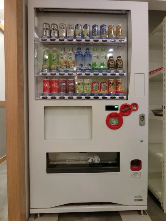 White Hostel shinsaibashi - photo 13