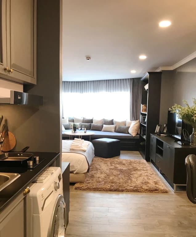Stay in Style The Heart of Nimman R306AB - photo 23