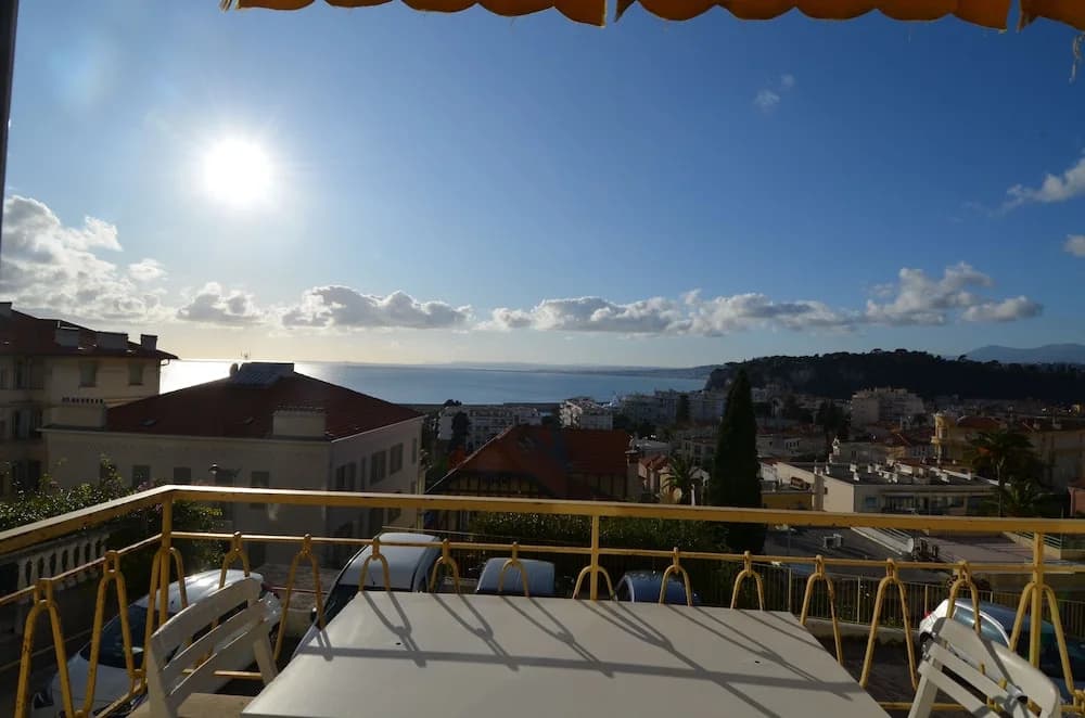 Period apartment 5 persons with Sea View and Parking in Port of Nice - photo 14