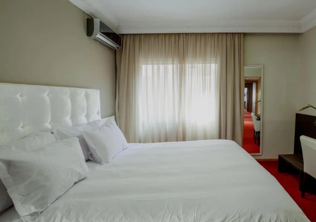 Yaad City Hotel - photo 4