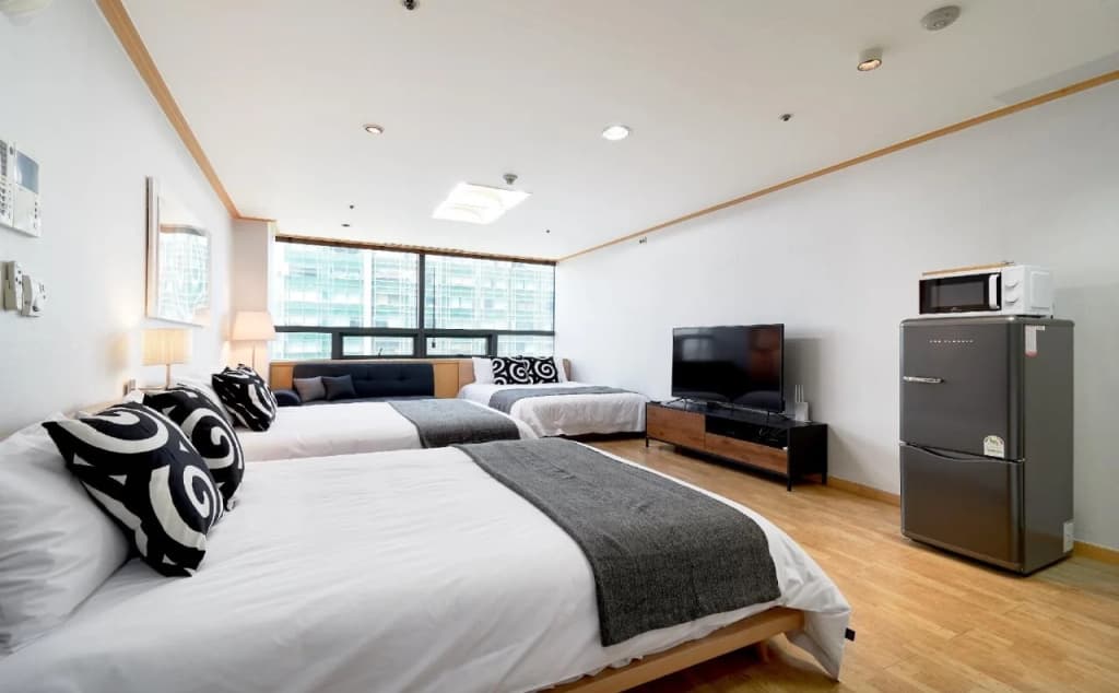 Willow House Hongdae - main photo