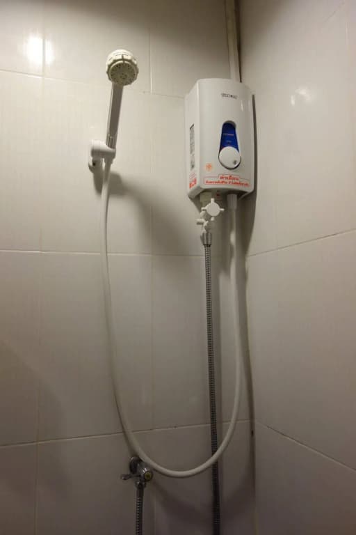 Smile Society Boutique Hostel - photo 10