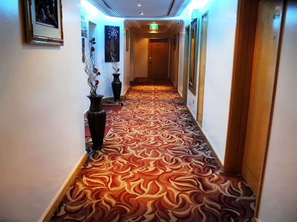 Kings Square Hotel - photo 14