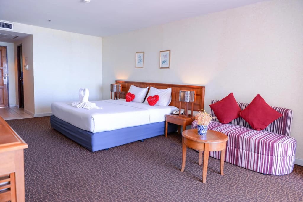 Sandy Spring Hotel - photo 6