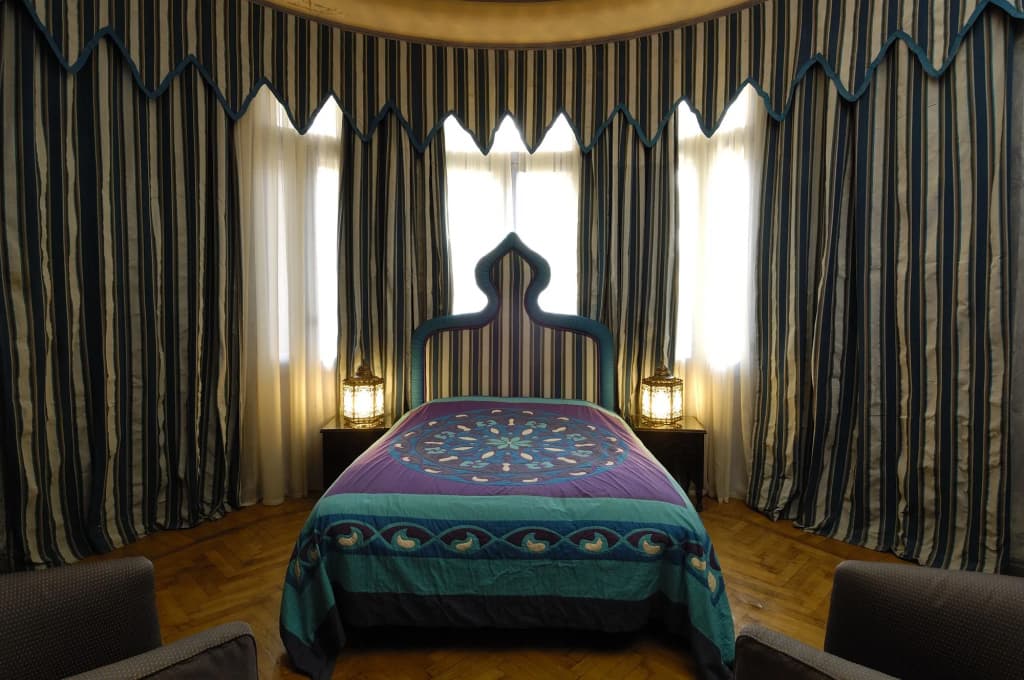Talisman Hotel - photo 2