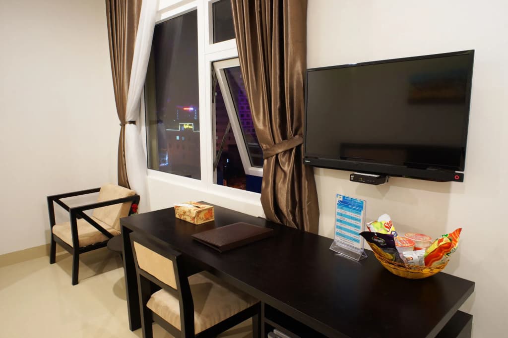 Golden Star Hotel - photo 7