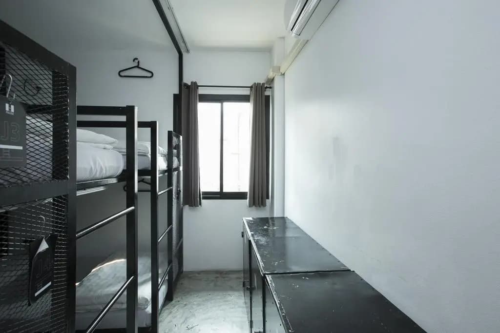 The Pause Hostel - photo 36