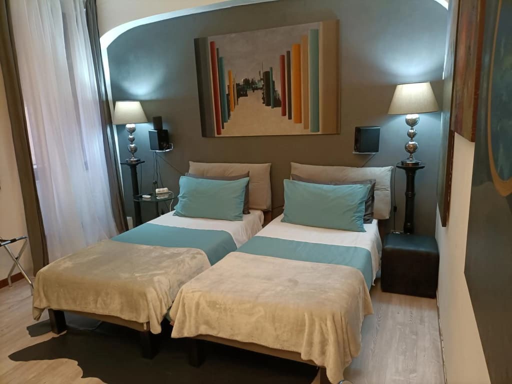 Spanish Steps bedroom - photo 40