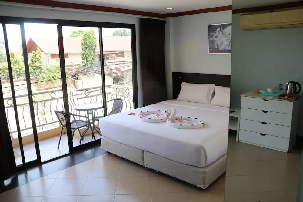 Sunstar Palace Patong - photo 6