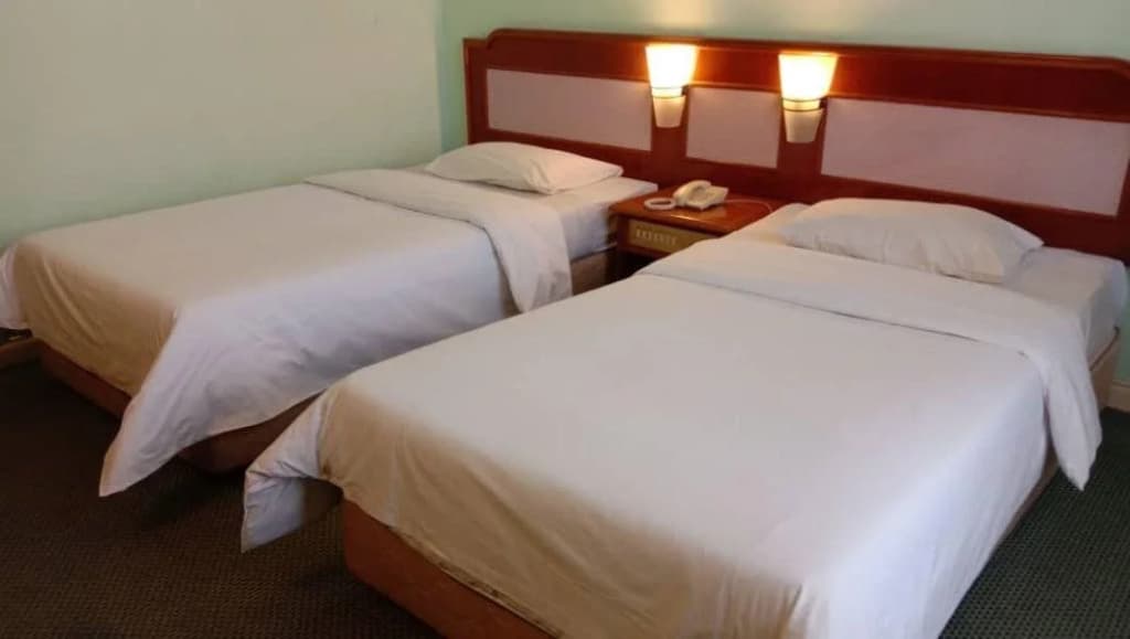 Somerset Hotel - main photo