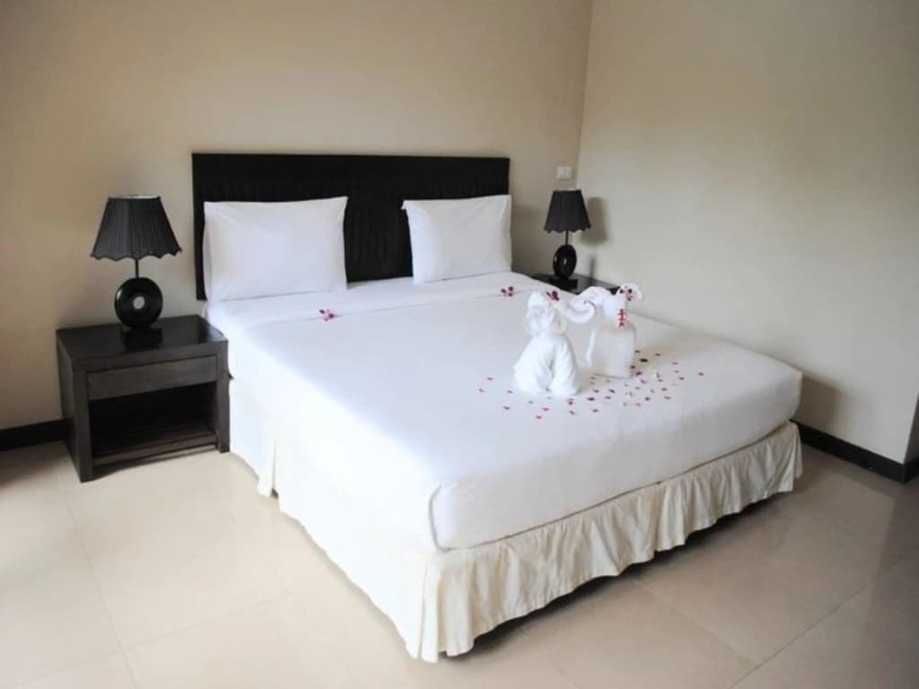 Thong Takian Resort - photo 3