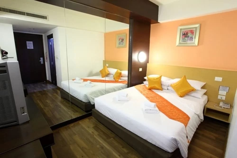 Ever Rich Hotel - photo 7