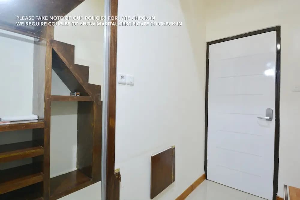 ZEN Rooms Basic Tanjung Duren Syariah - photo 18