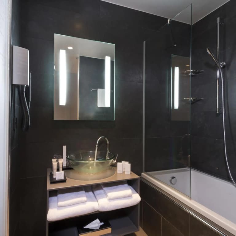 Lyric Hotel Paris - photo 42