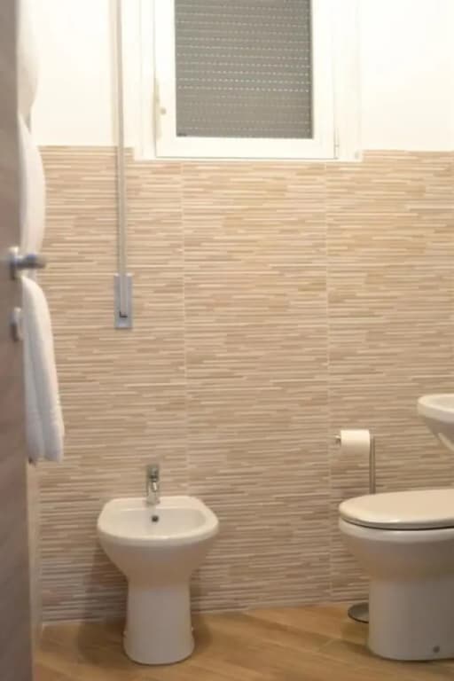 Gloria Hostel - photo 14