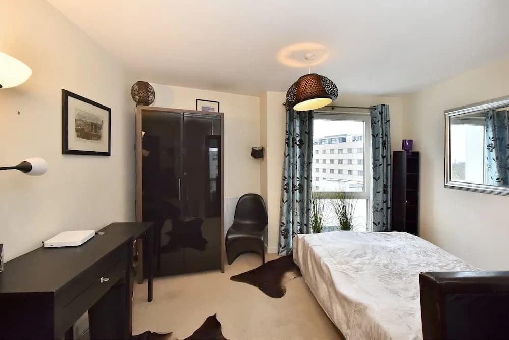 Belgravia Apartments- Wilton Road - photo 2