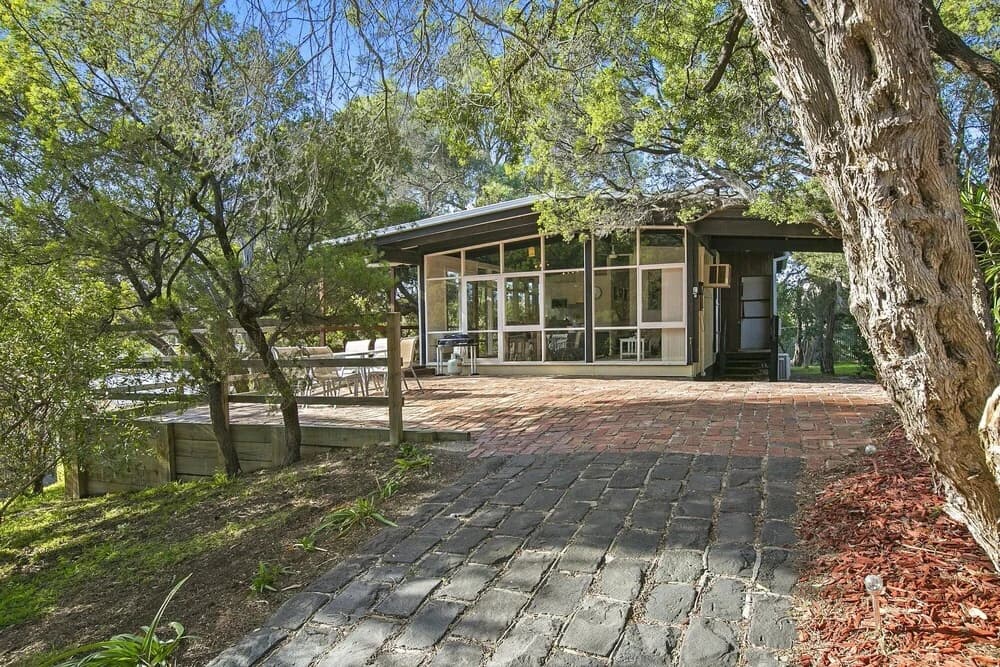 Family Beach House in Rye - photo 8