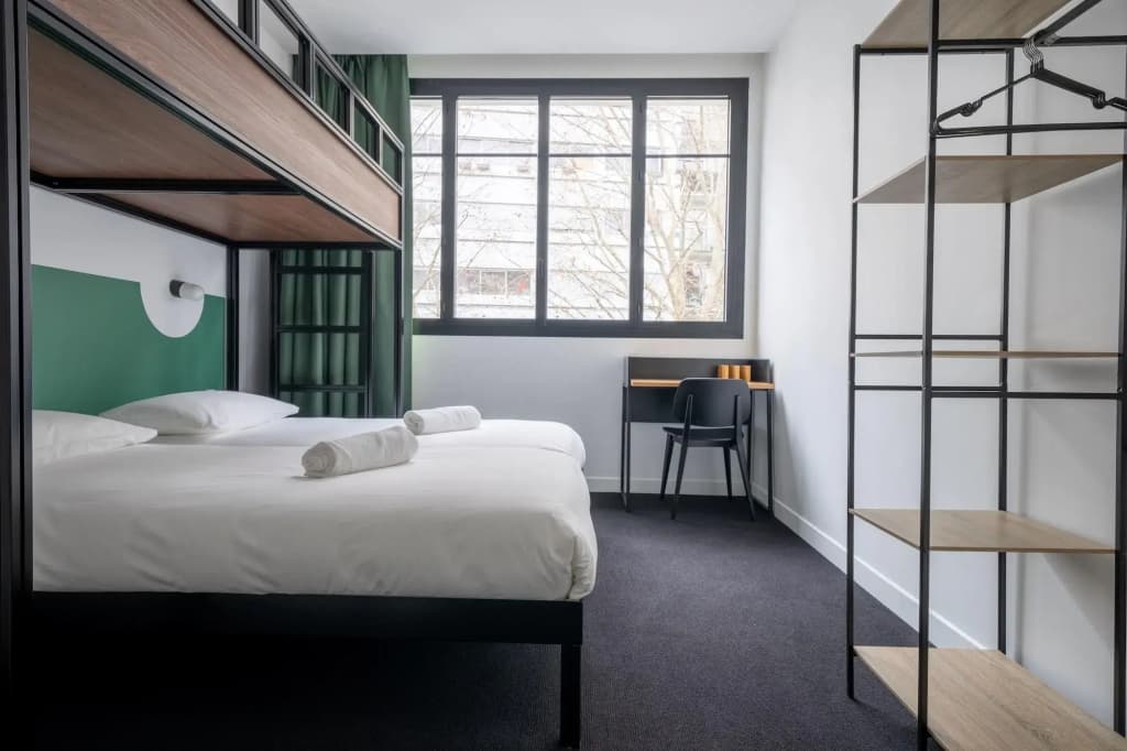 Beau M Paris Hostel - photo 5