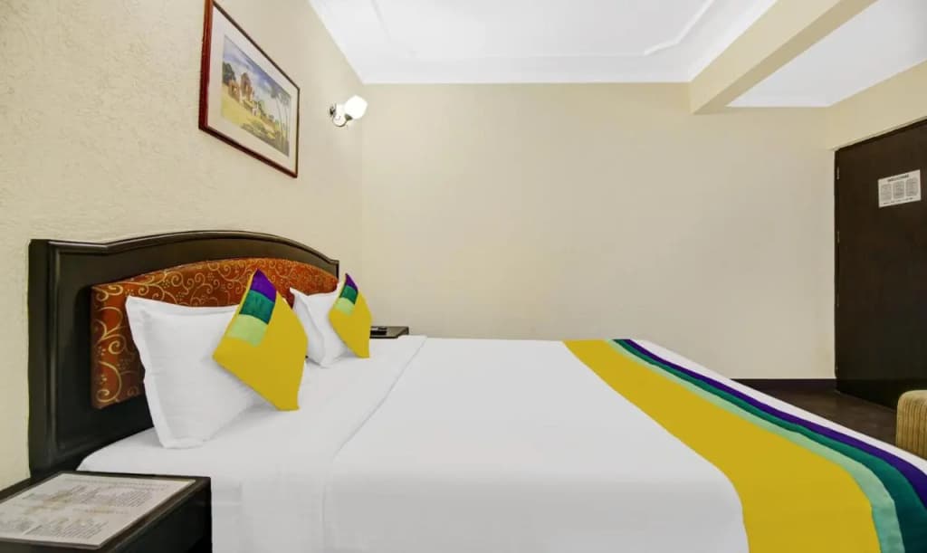 Itsy Hotels Arien International - photo 16