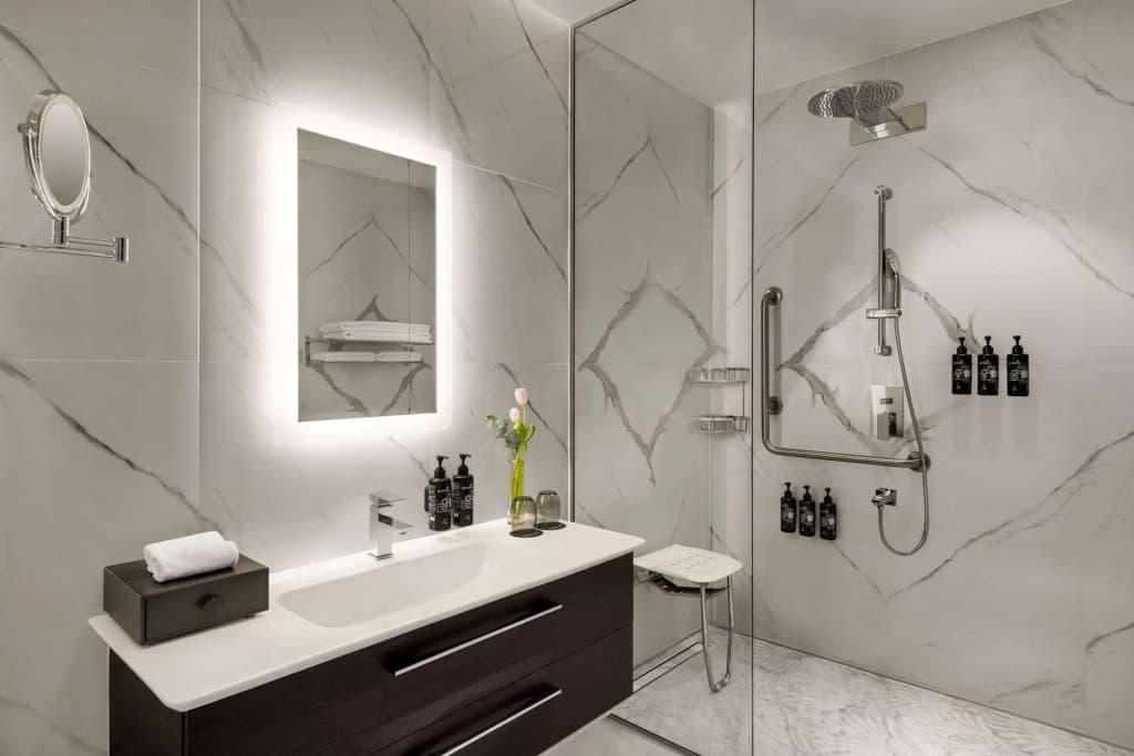 Wyndham Grand Doha West Bay Beach - photo 23